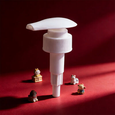 Duża płaska główka szamponu z pompką do balsamu 28/410 do butelki