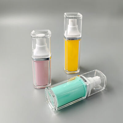 Gorąca wyprzedaż Hurtownia Fabryka Wysokiej jakości kwadratowa dwuwarstwowa butelka próżniowa 15ml 30ml 50ml do pielęgnacji osobistej