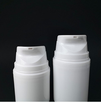Cylindryczne butelki z pompką bezpowietrzną Biały materiał z tworzywa sztucznego PP 80 ml 100 ml 150 ml